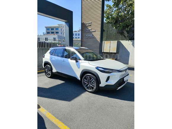 Sahibinden Toyota Corolla Cross 1.8 Hybrid Passion X-Pack 2025 Model 