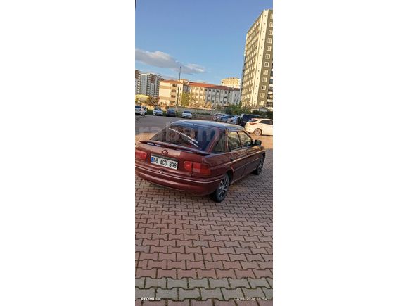 Sahibinden Ford Escort 1.6 CLX 1994 Model