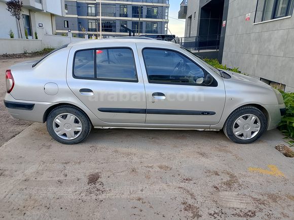 Çok Temiz Sahibinden Renault Clio 1.4 Authentique 2007 Model 