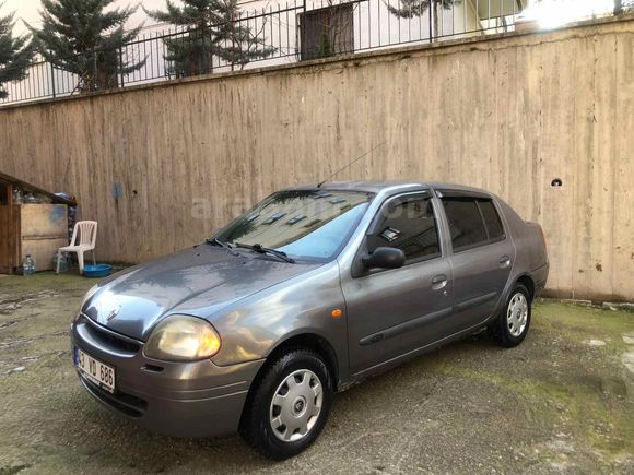 Sahibinden Renault Clio 1.4 RNA 2000 Model 