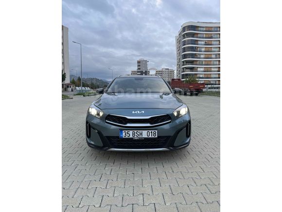 Sahibinden Kia XCeed 1.5 T-GDI Elegance 2023 Model 