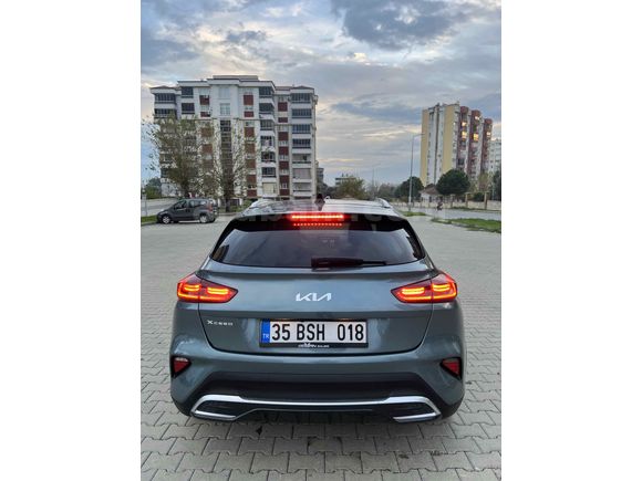Sahibinden Kia XCeed 1.5 T-GDI Elegance 2023 Model 