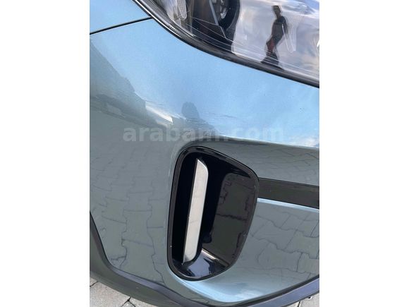 Sahibinden Kia XCeed 1.5 T-GDI Elegance 2023 Model 