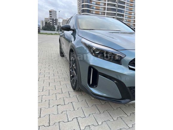 Sahibinden Kia XCeed 1.5 T-GDI Elegance 2023 Model 