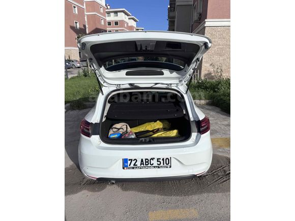 Sahibinden Renault Clio 1.0 SCe Joy 2022 Model 