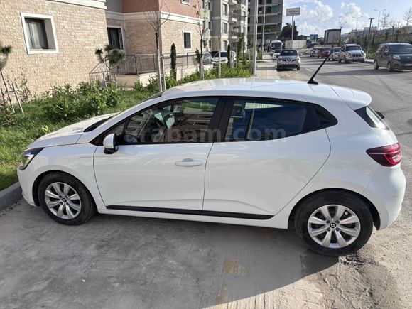 Sahibinden Renault Clio 1.0 SCe Joy 2022 Model 