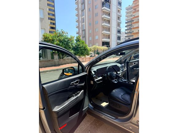 Sahibinden Kia Sportage 1.6 T-GDI Prestige Smart 2022 Model  130.000 km Gri (metalik)