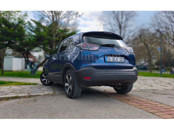 Öğretmenden 2022 Düşük km Crossland