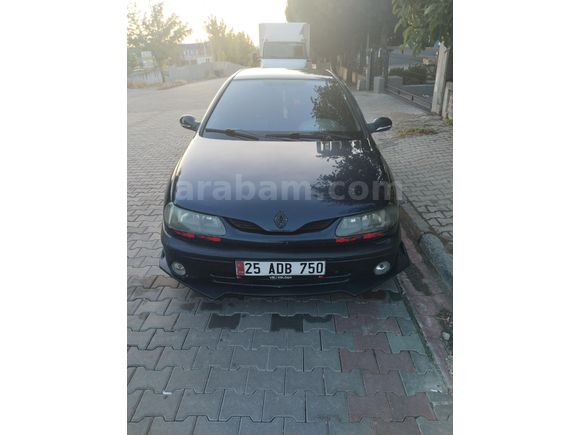 Sahibinden Renault Laguna 2.0 RXT 2000 Model  296.000 km Mavi