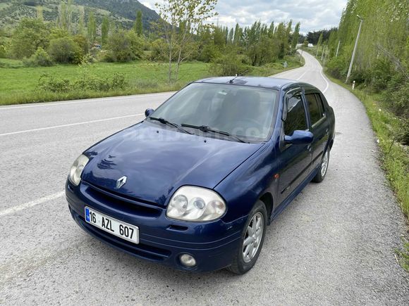 Sahibinden Renault Clio 1.4 2001 Model 