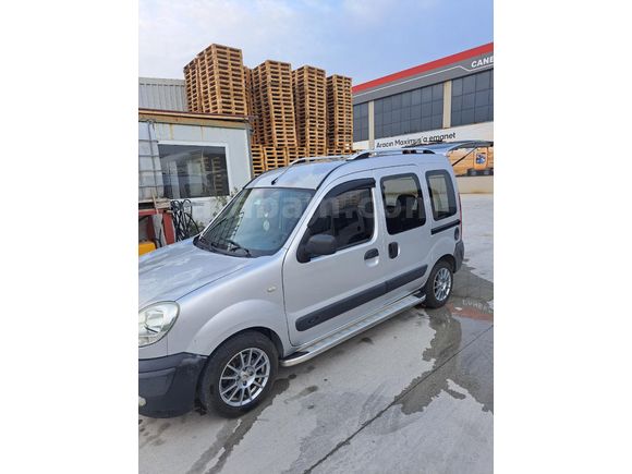 Sahibinden Renault Kangoo Multix 1.5 dCi Authentique 2012 Model