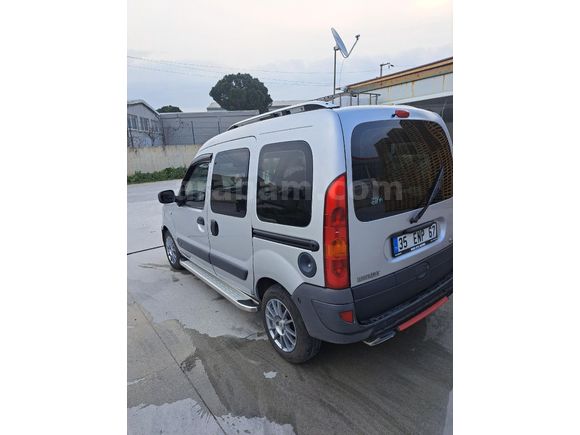 Sahibinden Renault Kangoo Multix 1.5 dCi Authentique 2012 Model