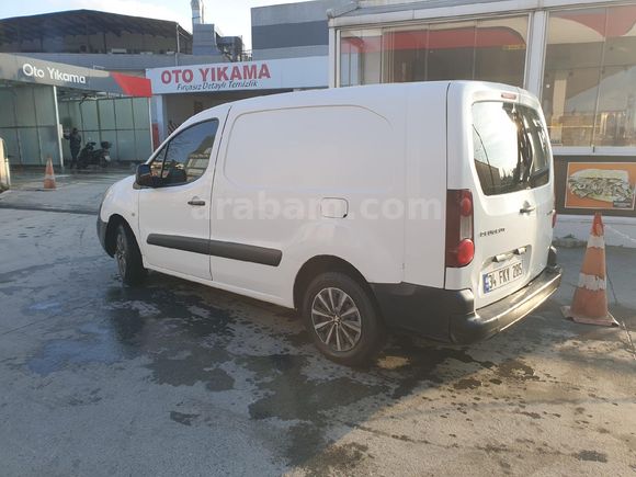 Sahibinden Peugeot Partner 1.6 HDI Comfort Pack 2015 Model
