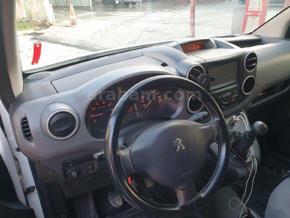Sahibinden Peugeot Partner 1.6 HDI Comfort Pack 2015 Model