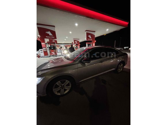 Sahibinden Volkswagen Passat 1.6 TDi BlueMotion Impression 2019 Model 