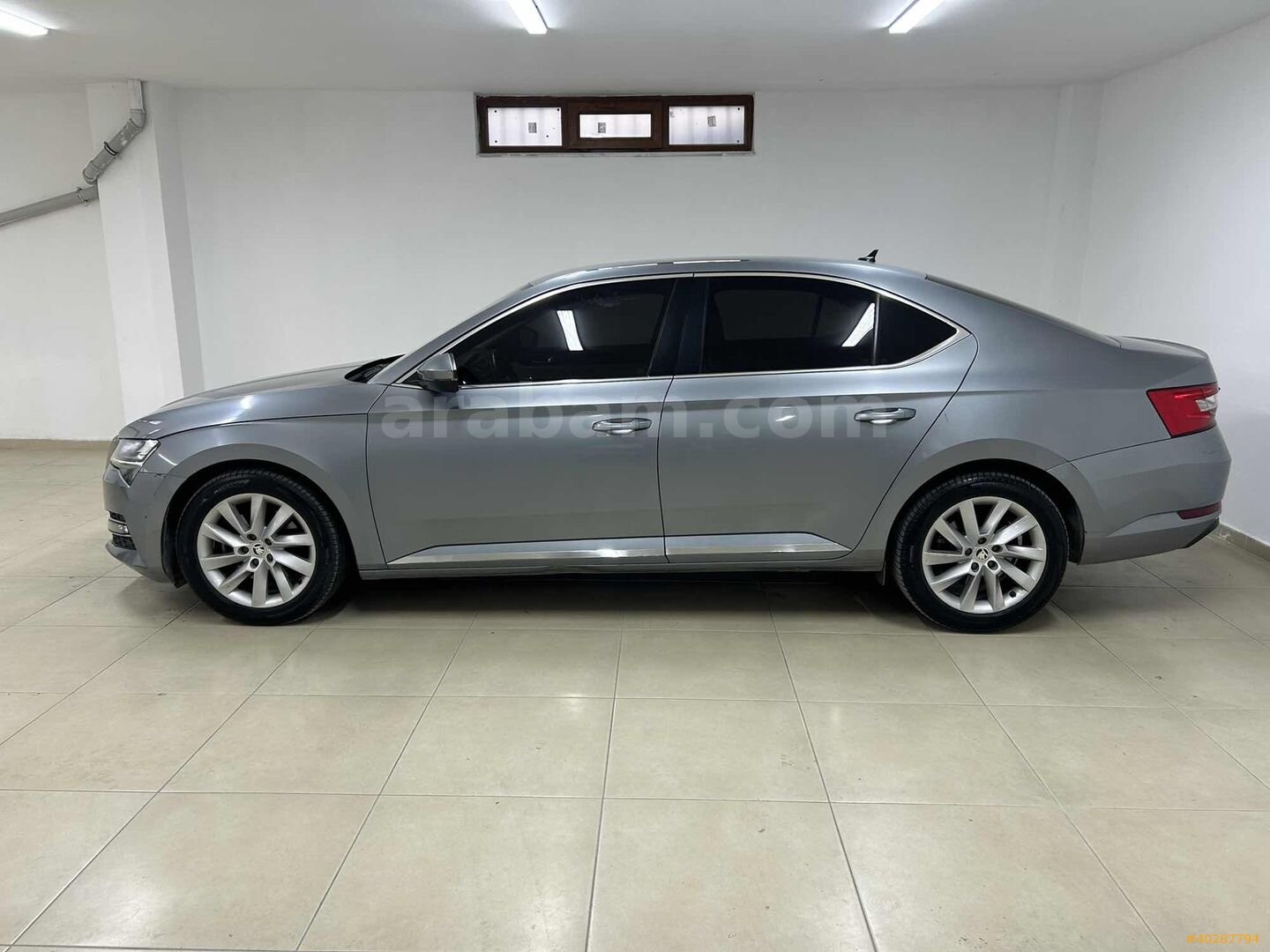 Galeriden Skoda SuperB 1.6 TDI Premium 2019 Model İstanbul 95.000 km Gri 4