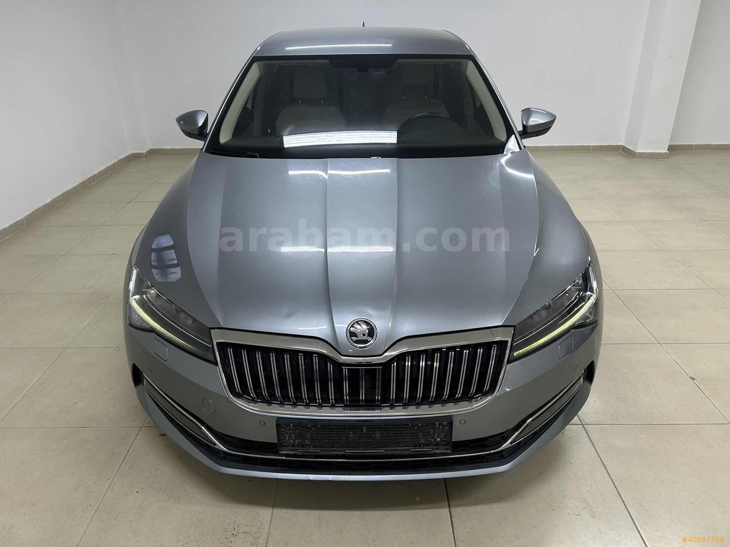 Galeriden Skoda SuperB 1.6 TDI Premium 2019 Model İstanbul 95.000 km Gri 2