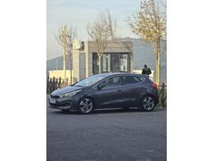 Sahibinden Kia Ceed 1.6 CRDi Premium 2015 Model