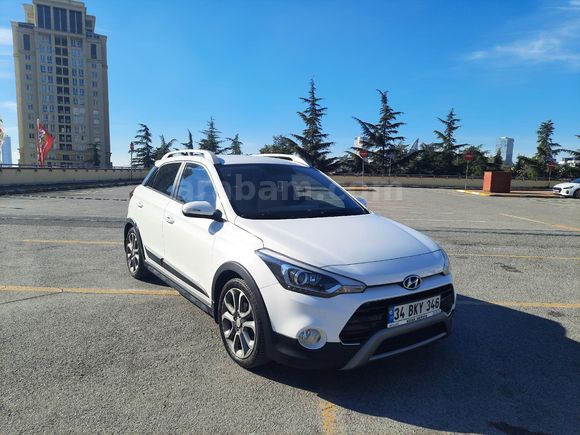 Hyundai i20 Active  - İkinci Sahibinden CrossOver Tadında