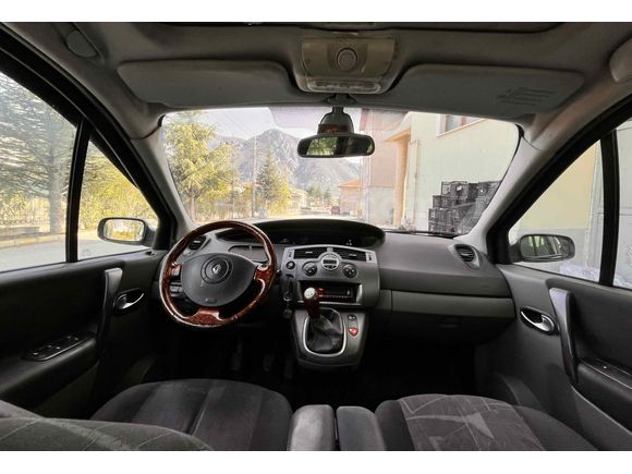 Sahibinden Renault Scenic 1.6 Authentique 2005 Model 