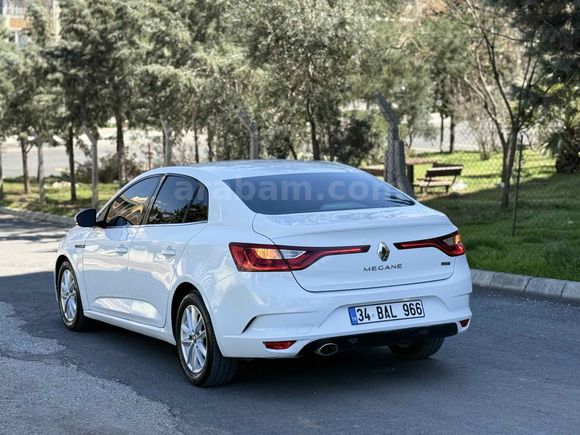 Tamirciden Renault Megane 1.5 dCi Touch 2018 Model 