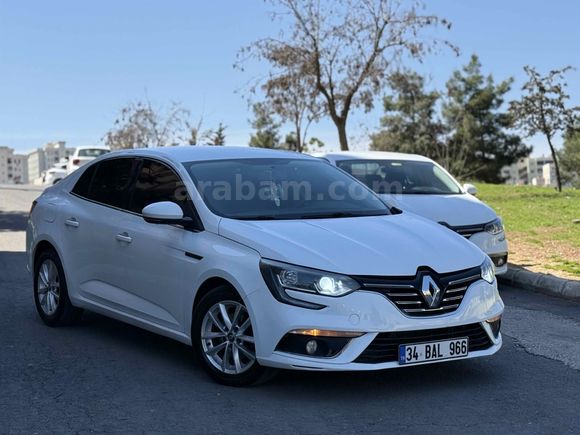 Tamirciden Renault Megane 1.5 dCi Touch 2018 Model 