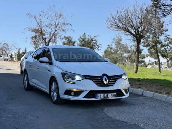 Tamirciden Renault Megane 1.5 dCi Touch 2018 Model 
