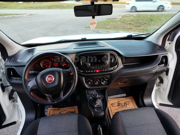 Sahibinden Fiat Doblo Combi 1.3 Multijet Easy 2020 Model  150.000 km Beyaz