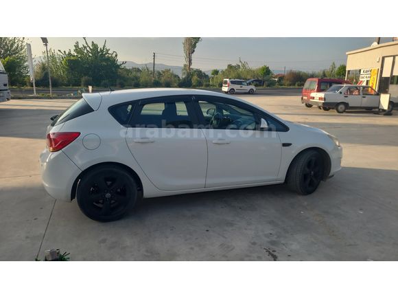 Sahibinden Opel Astra 1.4 T Enjoy Plus 2012 Model