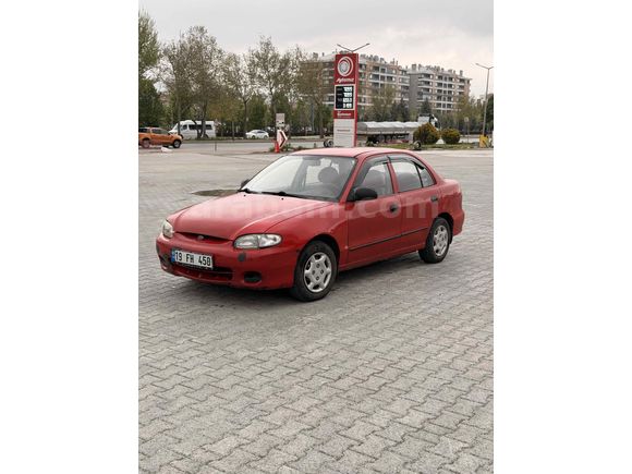 Sahibinden Hyundai Accent 1.3 LX  1999 Model   Kliması sorunsuz temiz