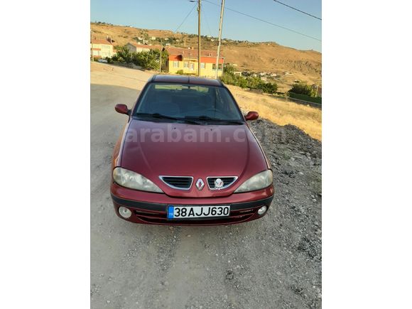 Sahibinden Renault Megane 1.6 RTE 2000 Model