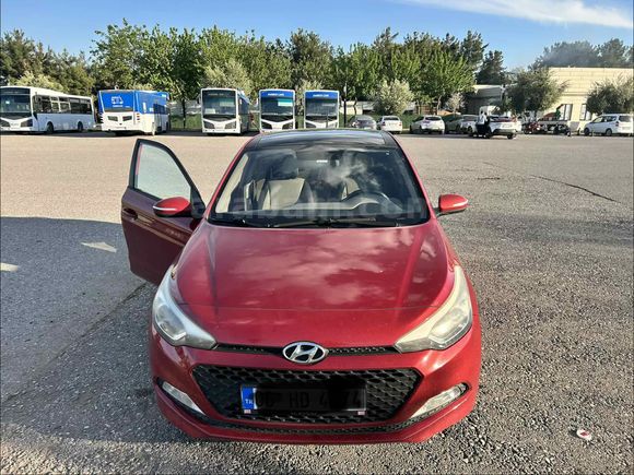 Sahibinden Hyundai i20 1.4 CRDi Style 2016 Model 