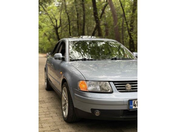 Sahibinden Volkswagen Passat 2.8 Highline 2000 Model 