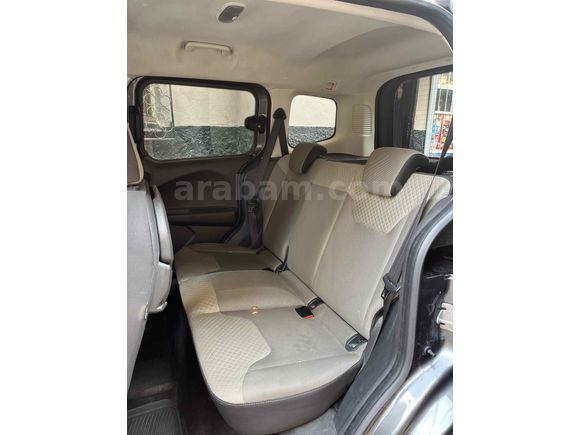 Sahibinden Ford Tourneo Courier 1.6 TDCi Titanium Plus 2016 Model 