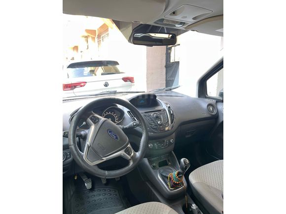 Sahibinden Ford Tourneo Courier 1.6 TDCi Titanium Plus 2016 Model 