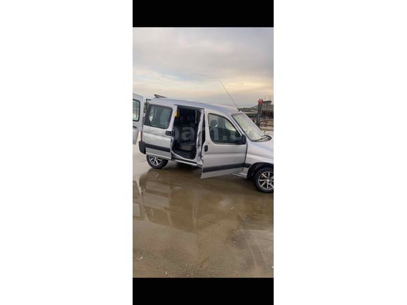 Sahibinden Peugeot Partner 1.9 D 2000 Model 