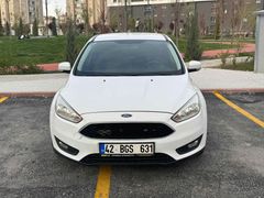 HATASIZ BOYASIZ OTOMATİK FORD FOCUS TEMİZ EMSALSİZZZZ