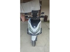 Garantili 2024 tertemiz PCX ACIL