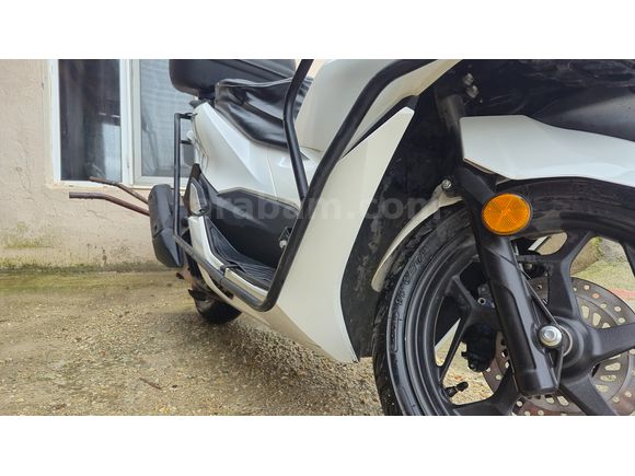 Garantili 2024 tertemiz PCX ACIL