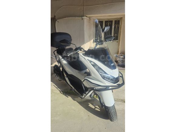 Garantili 2024 tertemiz PCX ACIL