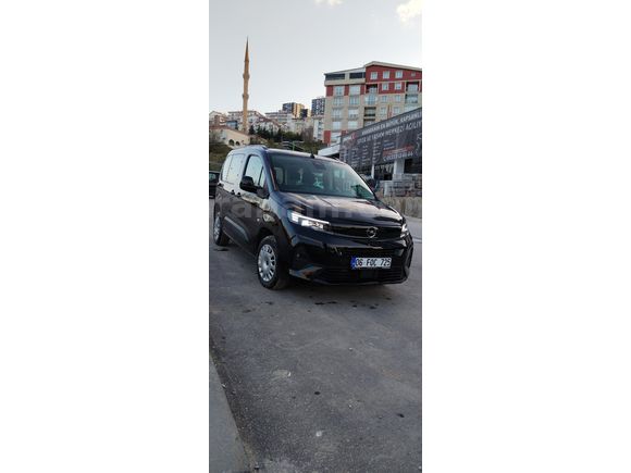 Sahibinden Opel Combo 1.5 CDTI Essential 2025 Model