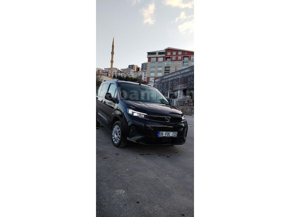 Sahibinden Opel Combo 1.5 CDTI Essential 2025 Model