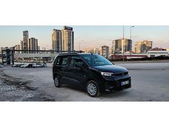 Sahibinden Opel Combo 1.5 CDTI Essential 2025 Model