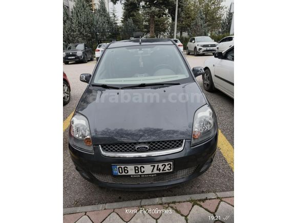 Sahibinden Ford Fiesta 1.6 Ghia 2006 Model