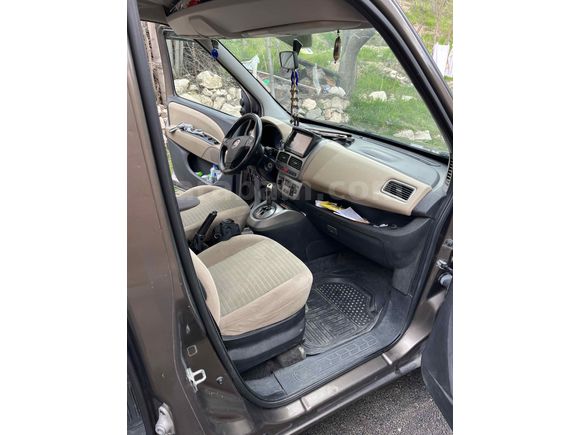 Sahibinden Fiat Doblo Combi 1.6 Multijet Premio 2011 Model 