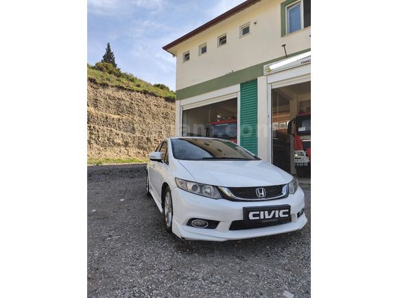 Sahibinden Honda Civic 1.6i VTEC Eco Elegance 2012 Model