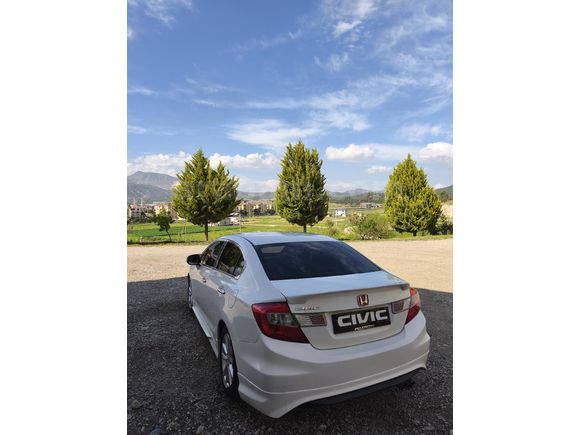 Sahibinden Honda Civic 1.6i VTEC Eco Elegance 2012 Model