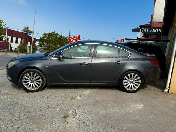 Opel Insignia 2.0 CDTI Cosmo 