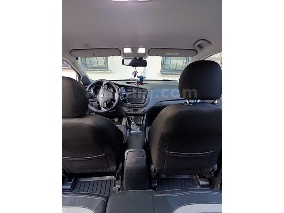 Sahibinden Kia Ceed 1.6 CRDi Concept 2012 Model