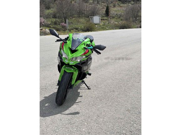 Sahibinden Kawasaki Ninja ZX-4RR 2024 Model Konya 16.000 km Yeşil